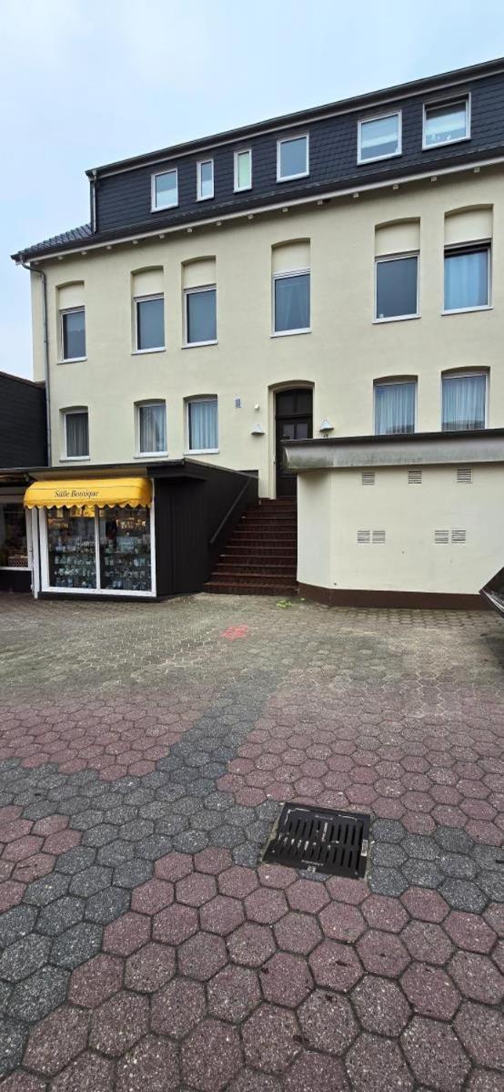 Strandstr.17-3 *